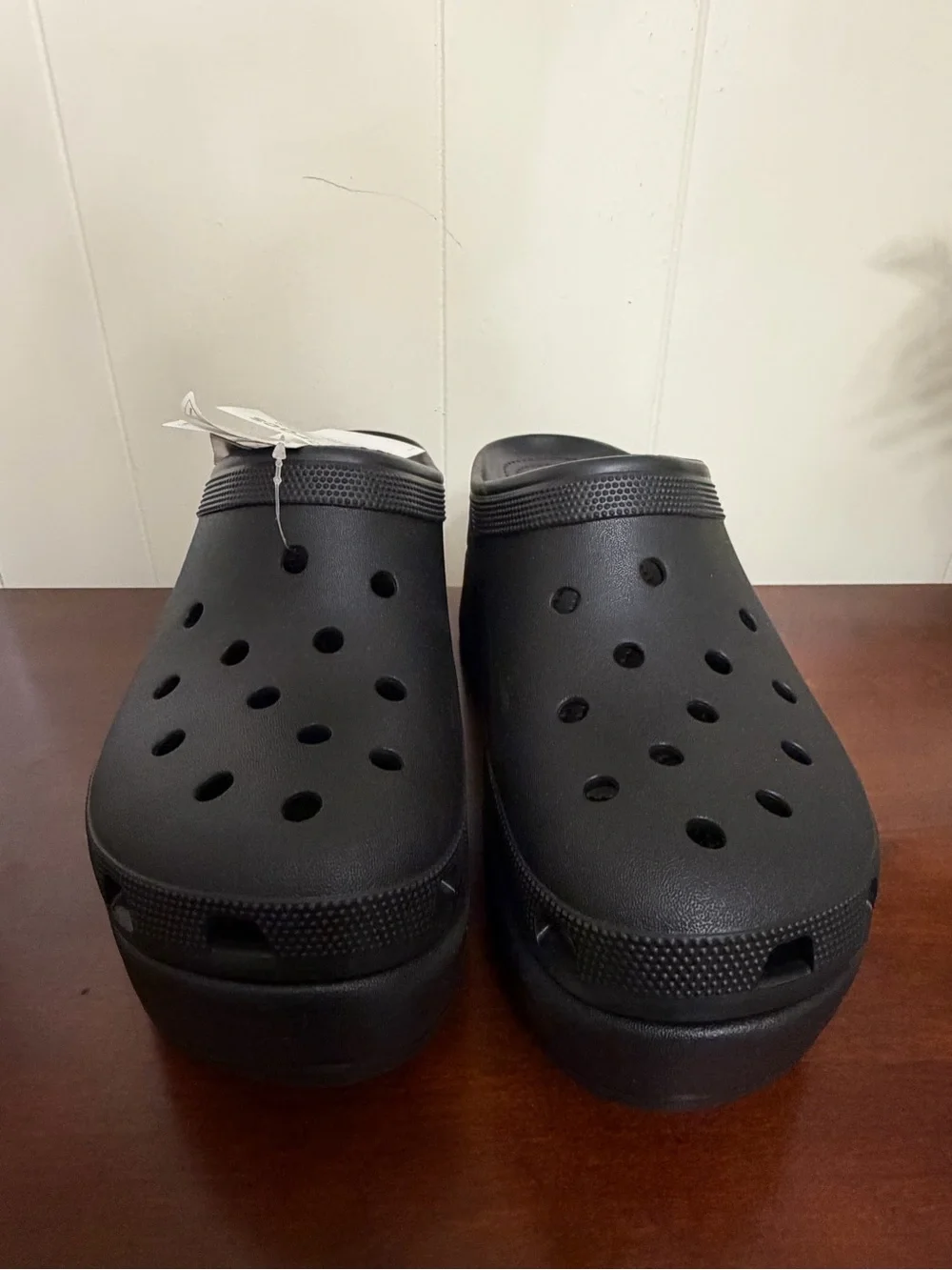 CROCS siren style